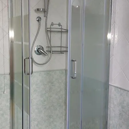 Apartment Per Vacanze Domus Lunae
